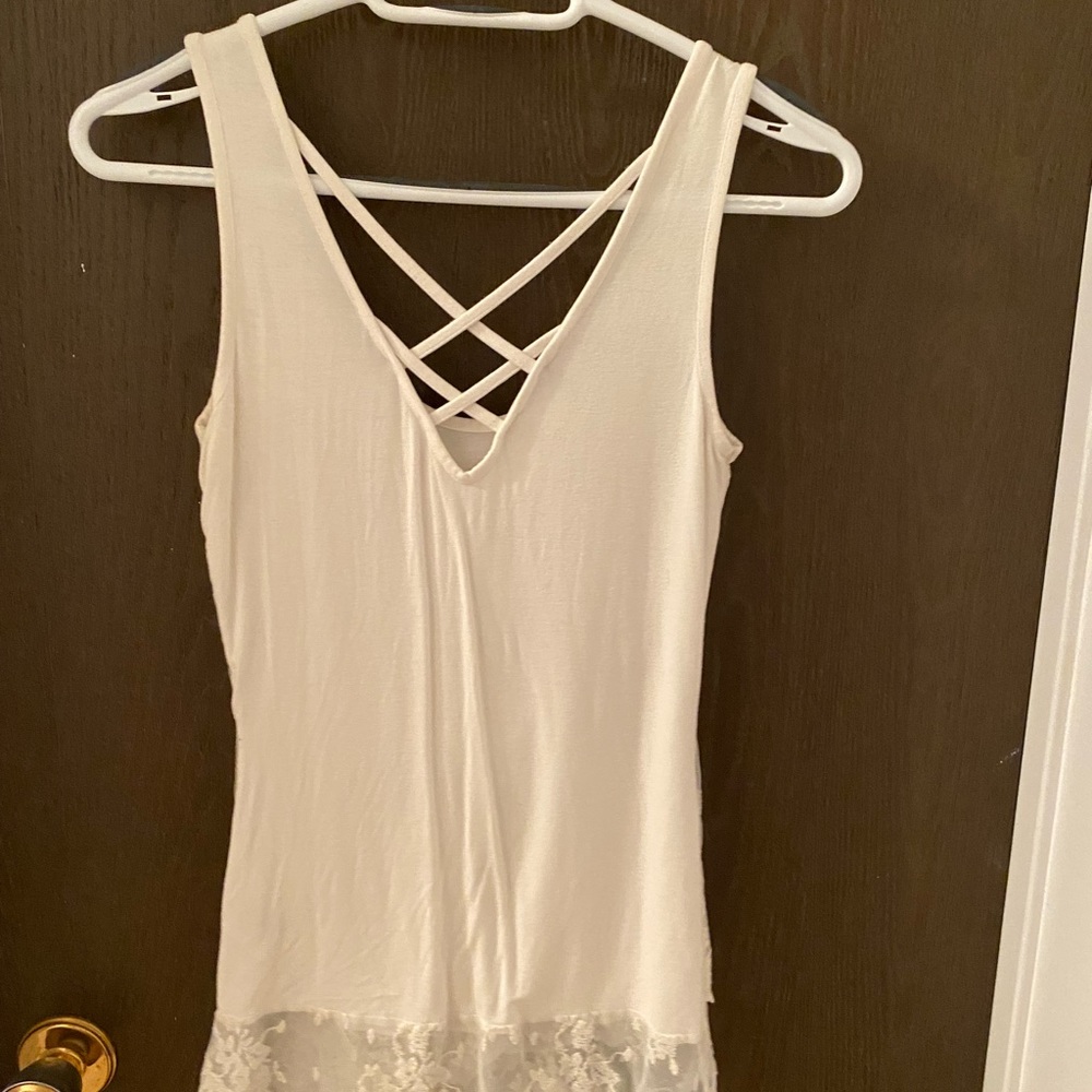 Pretty Lace Top - Picture 2 of 2